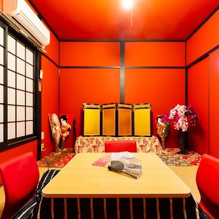 Appartamento Family House Osaka Esterno foto