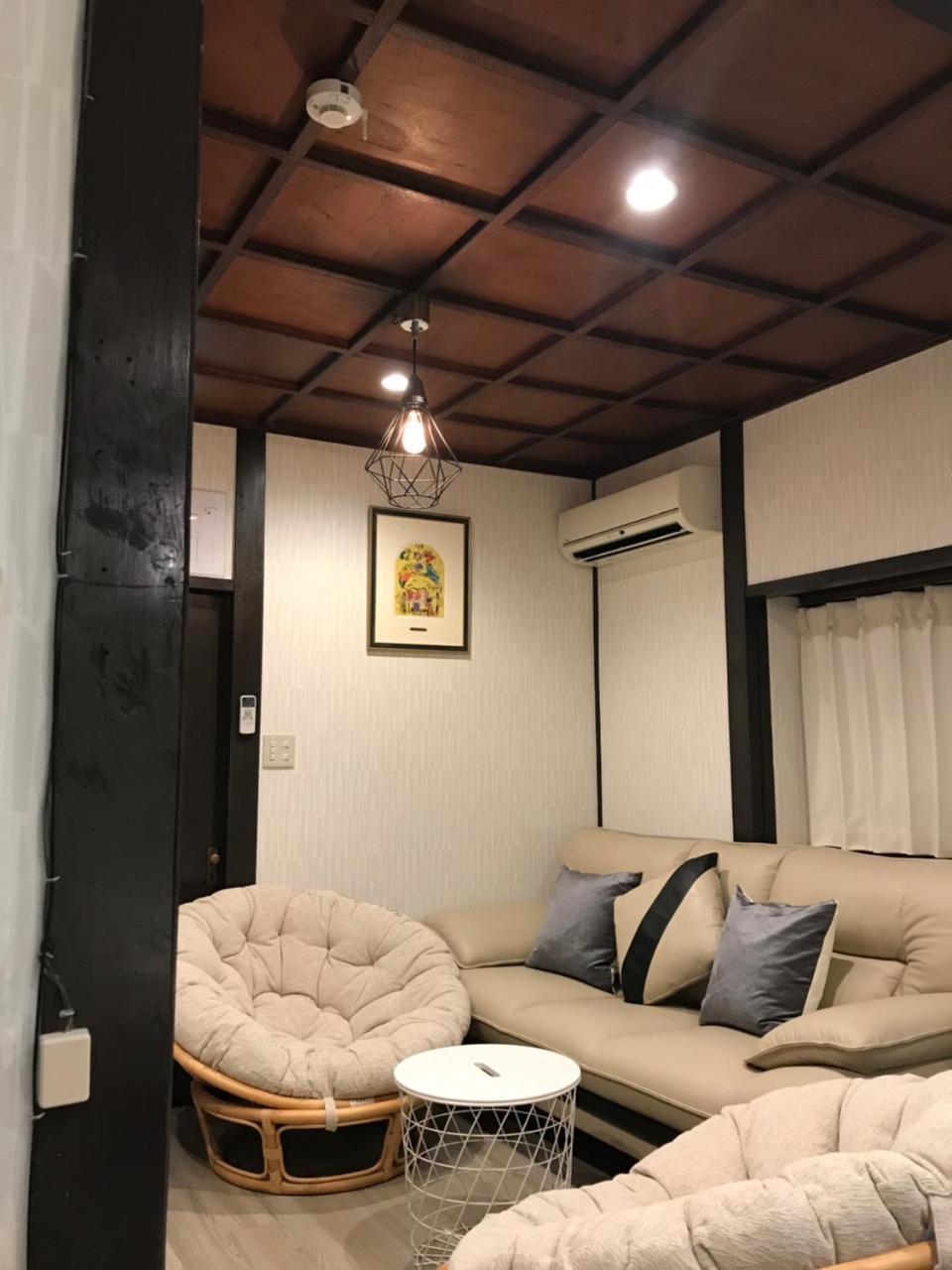 Appartamento Family House Osaka Esterno foto