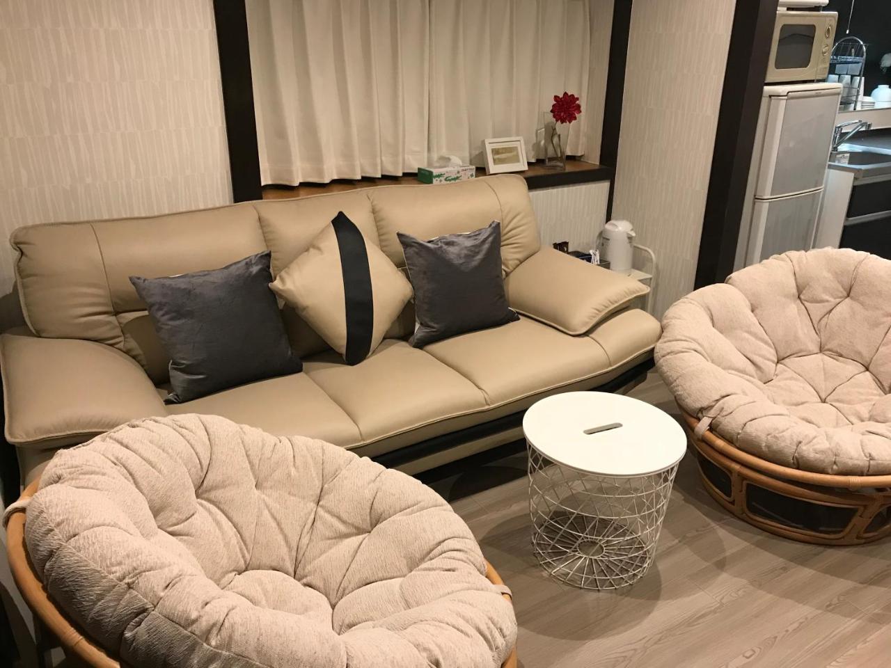 Appartamento Family House Osaka Esterno foto