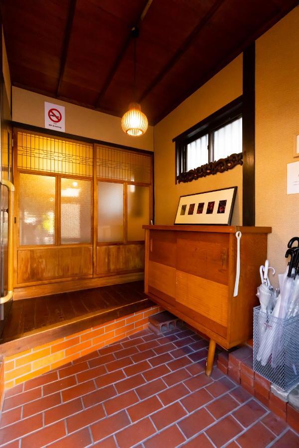 Appartamento Family House Osaka Esterno foto