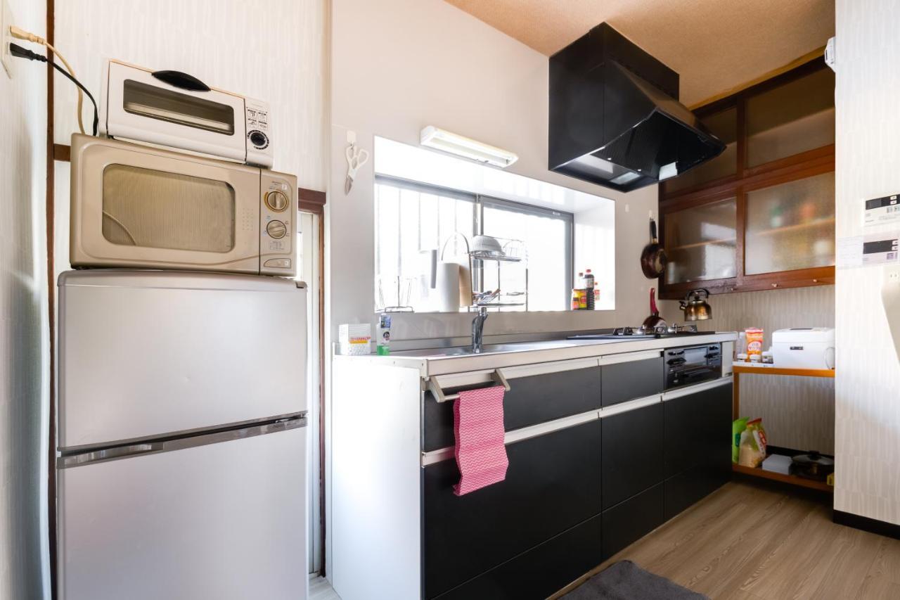Appartamento Family House Osaka Esterno foto